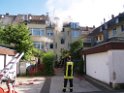 Brand Wohnung mit Menschenrettung Koeln Vingst Ostheimerstr  P033